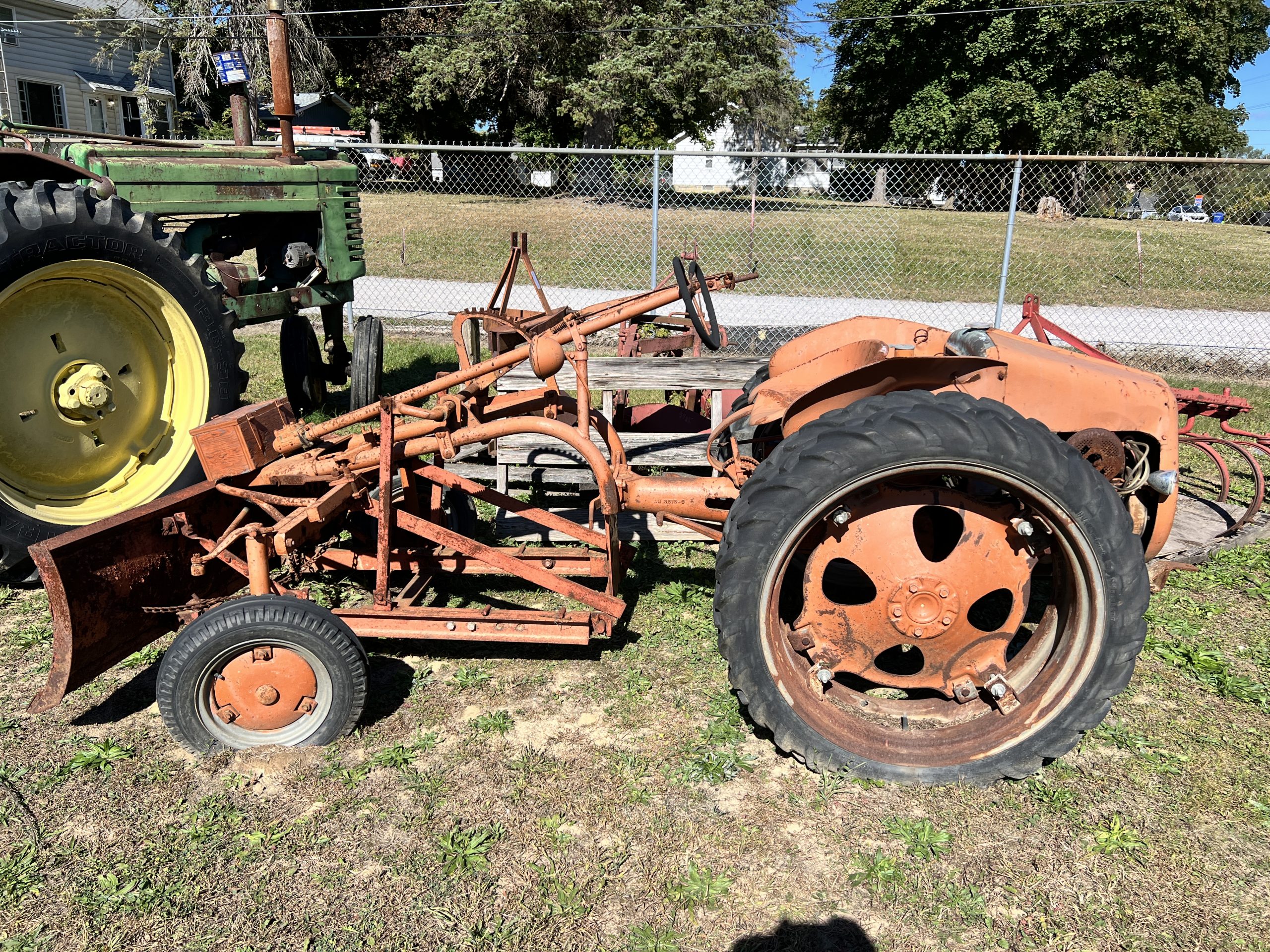 Allis-Chalmers G Tractor (1948–1955) – Barn Find with Dual Rear Wheels & Front Plow
