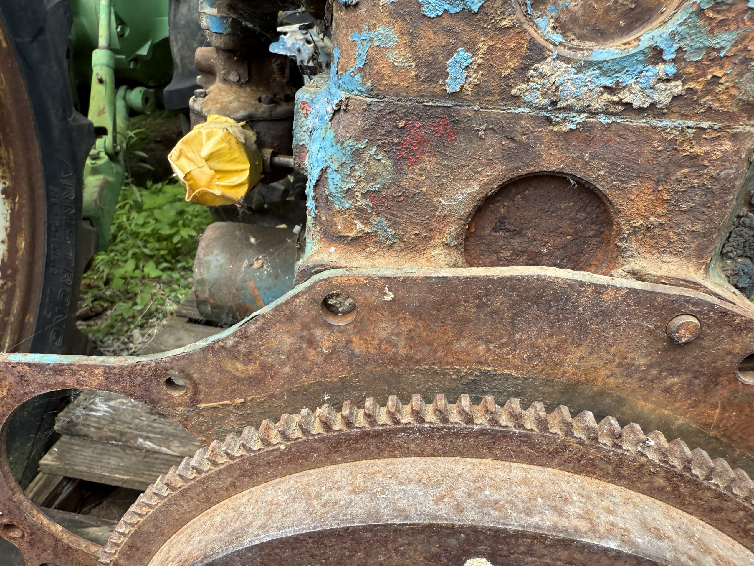 Ford 800 Gas Engine - Image 5