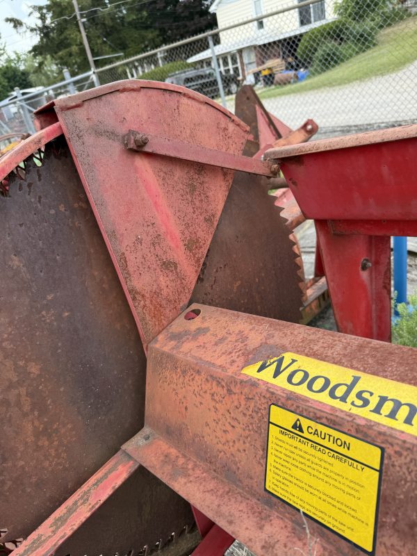 Woodsman Wood Saw PTO Buzz Saw - Image 2