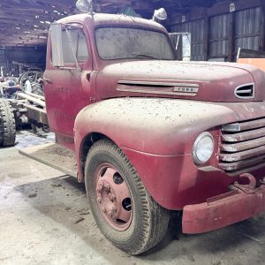 Vintage Ford F-7 Fire Department Truck Cab & Chassis – Dual Rear Wheels – Restoration Project