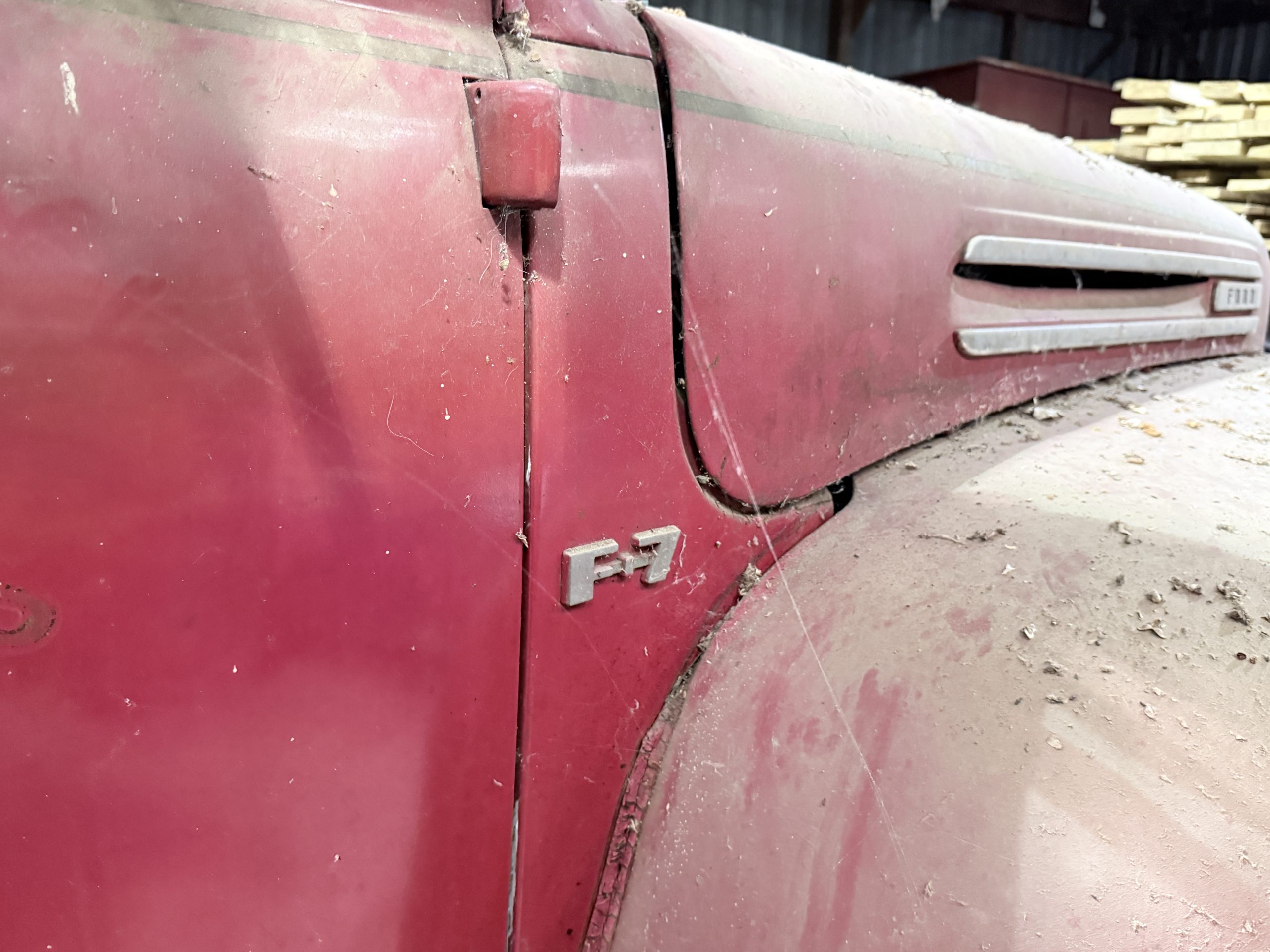 Vintage Ford F-7 Fire Department Truck Cab & Chassis – Dual Rear Wheels – Restoration Project - Image 4